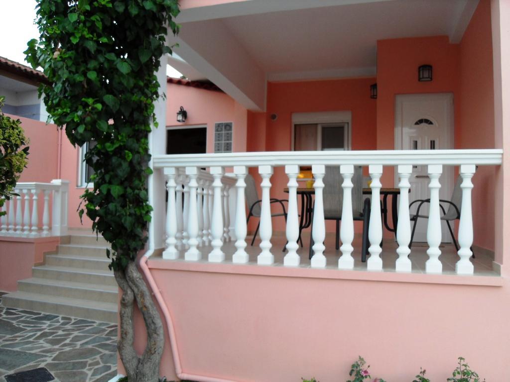 Omorfi Poli 120 Sqm Apartment Nafplio Exterior photo